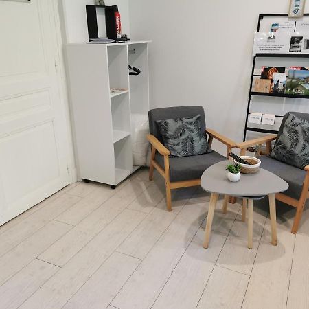 Vittel Loc'S - Le 147 - Un Havre De Paix - Calme Apartment Ngoại thất bức ảnh